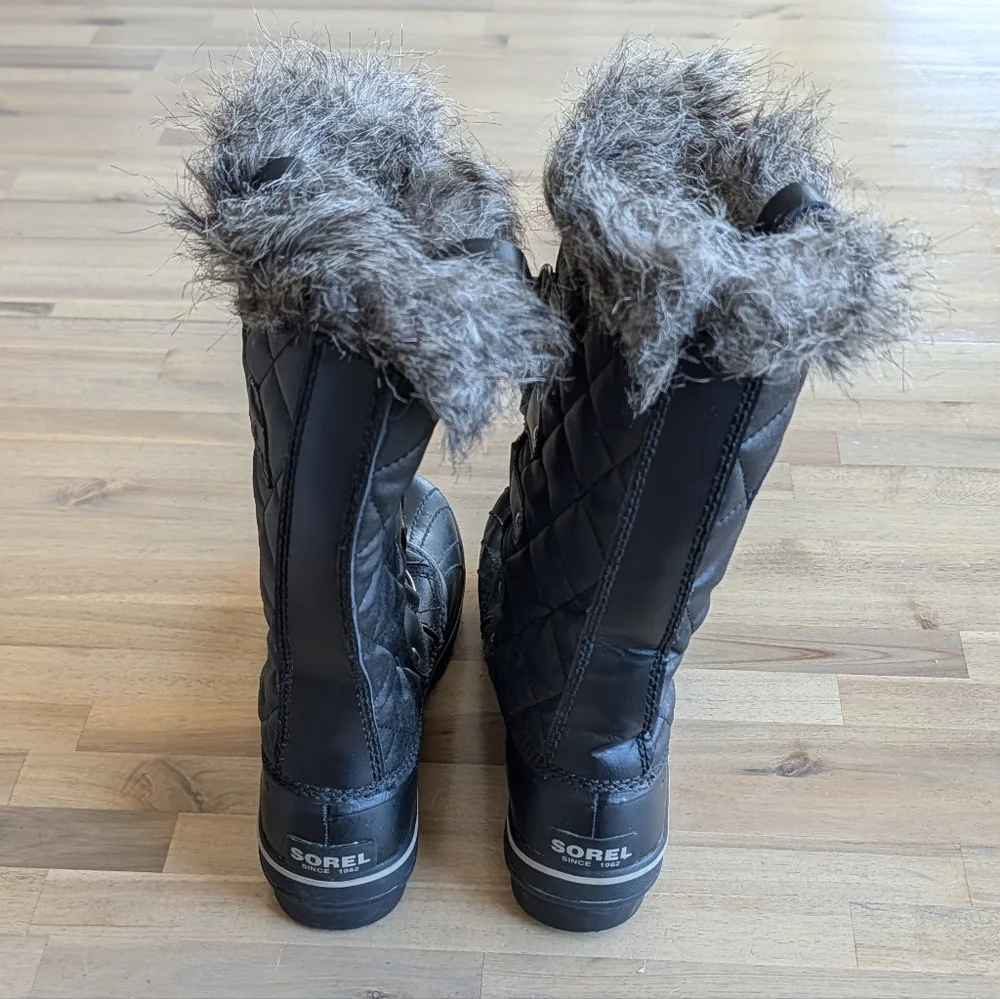 Sorel Women's Black Tofino II LL1846-011 Quilted Faux Fur Winter Boots Sz US 7.5